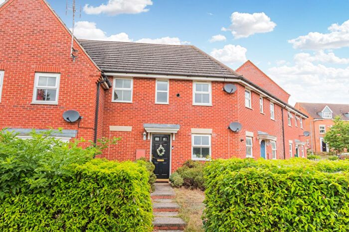 2 Bedroom Maisonette To Rent In Presland Way, Irthlingborough, NN9