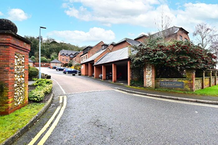 1 Bedroom Flat For Sale In Kingsmead Road, High Wycombe, HP11