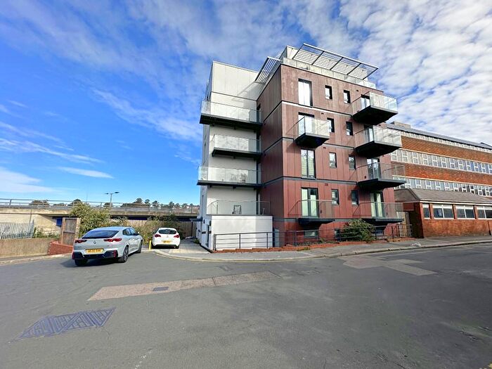 1 Bedroom Apartment To Rent In Gilmartins House, Collingdon Street, Luton, LU1