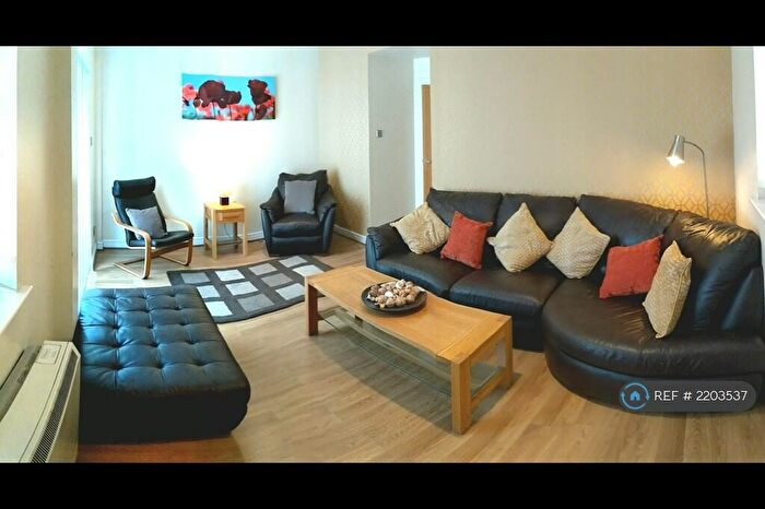 2 Bedroom Flat To Rent In Whitworth Street West, Manchester, M1