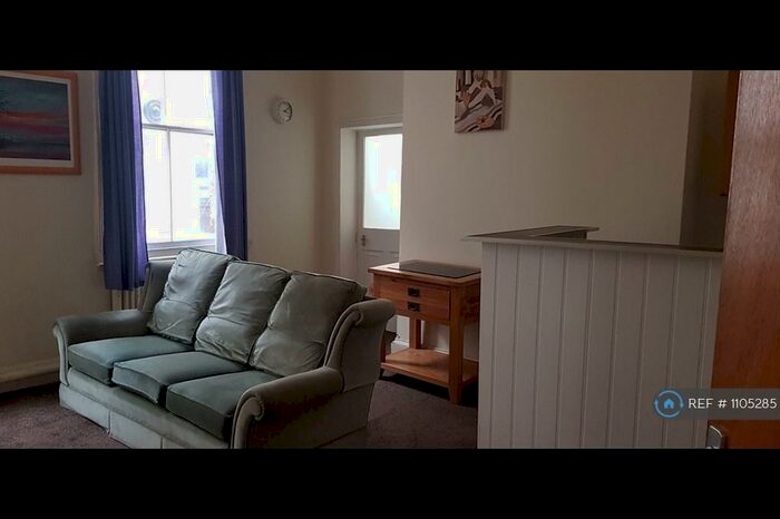 1 Bedroom Flat To Rent In Scale Lane, Hull, HU1