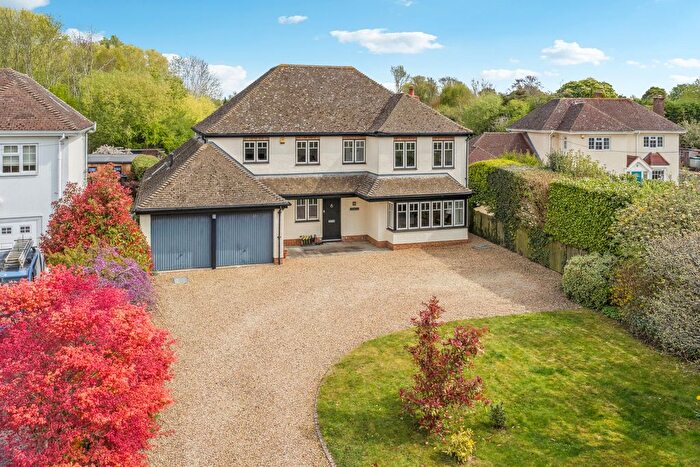 5 Bedroom Detached House For Sale In Abingdon Road, Dorchester-On-Thames, OX10