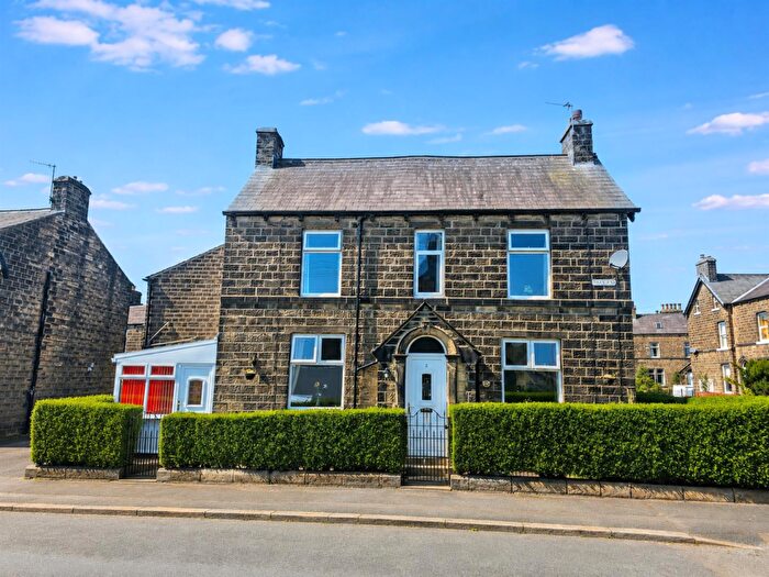 3 Bedroom End Of Terrace House For Sale In Tufton Street, Silsden, BD20