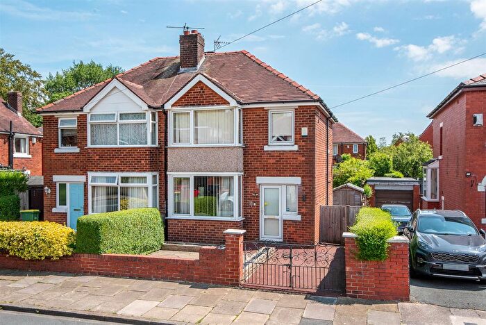 3 Bedroom Semi Detached House For Sale In Gaythorne Avenue, Preston, PR1