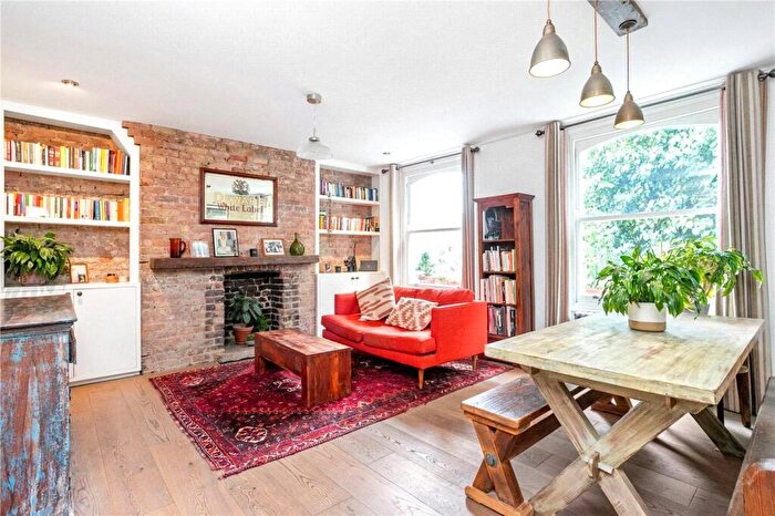 2 Bedroom Apartment To Rent In Beresford Road, London, N5