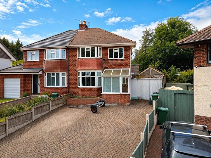 3 Bedroom Semi-Detached House For Sale In Gleggside, West Kirby, Merseyside, CH48