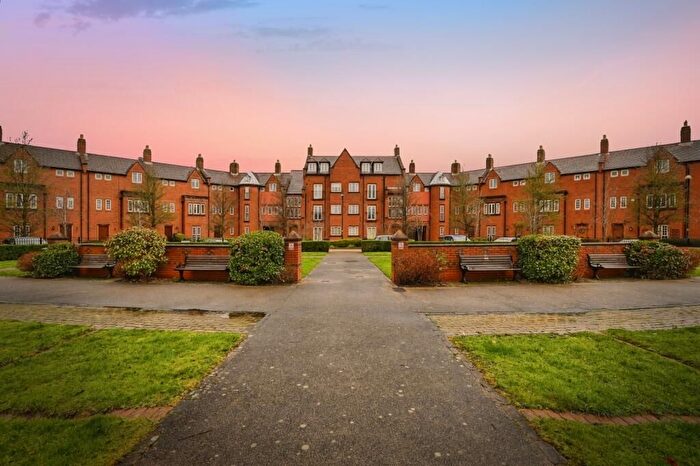 1 Bedroom Flat To Rent In Butts Green, Warrington, WA5