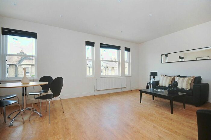 1 Bedroom Flat To Rent In St. Stephens Avenue, London, W12