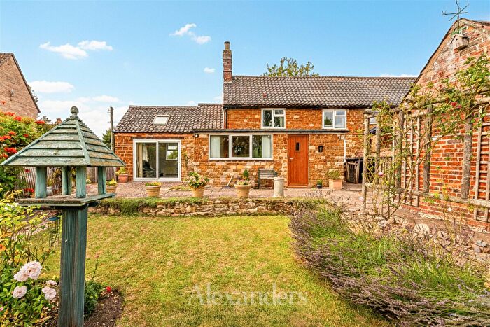 2 Bedroom Cottage For Sale In School Hill, Sproxton, LE14