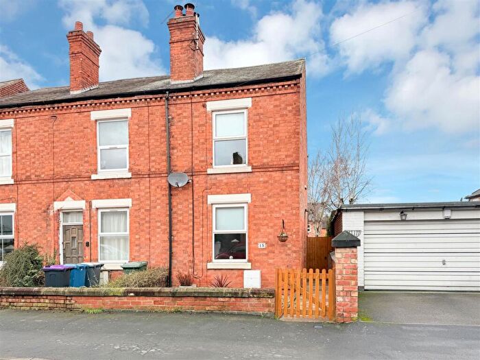 2 Bedroom End Of Terrace House For Sale In Victoria Street, Radcliffe-On-Trent, Nottingham, NG12