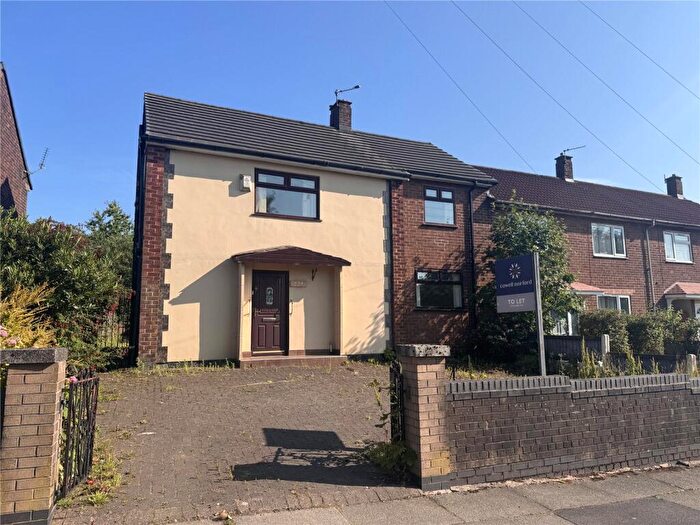 4 Bedroom End Of Terrace House To Rent In Windermere Road, Middleton, Manchester, Greater Manchester, M24