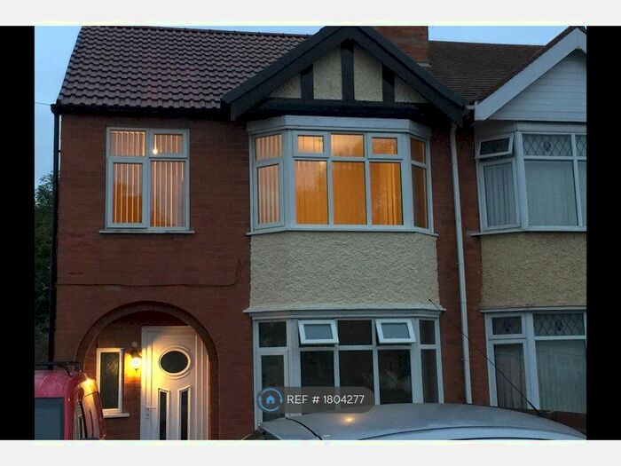 3 Bedroom Semi-Detached House To Rent In Charlbury Road, Nottingham, NG8