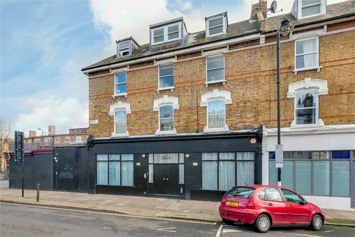 3 Bedroom Flat To Rent In Petherton Road, Islington, N5
