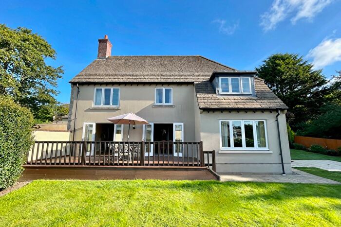 5 Bedroom Detached House For Sale In Flower Meadow Lane, Harmans Cross, Swanage, BH19