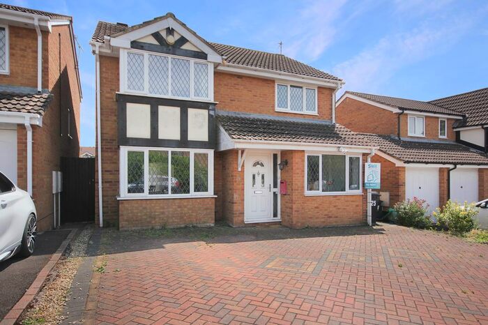 5 Bedroom Detached House To Rent In Bradley Stoke, Bristol, South Gloucestershire, BS32