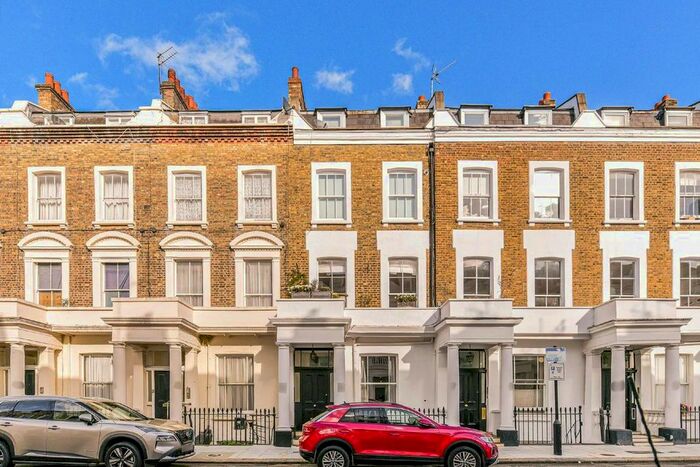 2 Bedroom Flat To Rent In Alderney Street, London, SW1V