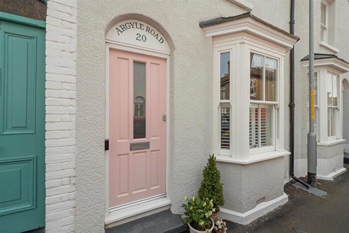 2 Bedroom Terraced House For Sale In Argyle Road, Whitstable, CT5