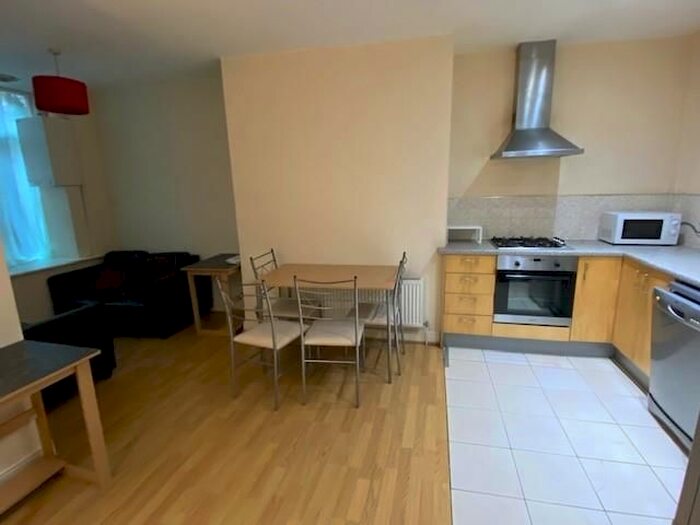 2 Bedroom Flat To Rent In Harrington Chambers, North John Street, Harrington Chambers, L2