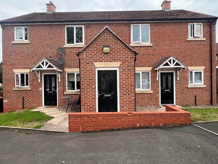 2 Bedroom Flat To Rent In Crescent Road, TF1