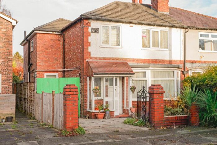 4 Bedroom Semi Detached House For Sale In Kildare Road, Chorlton, M21