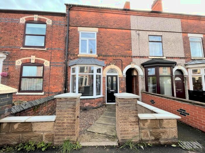 4 Bedroom Terraced House To Rent In Regent Street, Church Gresley, Swadlincote, DE11