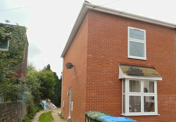 1 Bedroom Maisonette To Rent In Avenue Road, Southampton, SO14