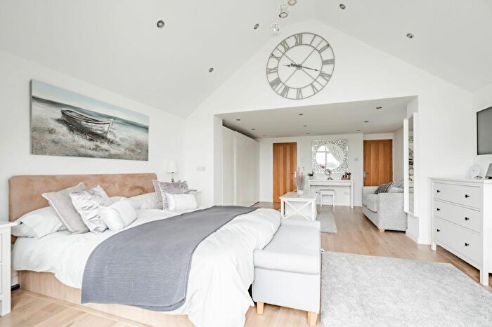 4 Bedroom Detached House For Sale In Coast Road, Walcott, NR12