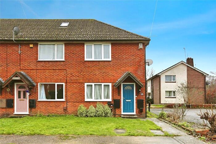 2 Bedroom End Of Terrace House For Sale In Claudeen Close, Southampton, Hampshire, SO18