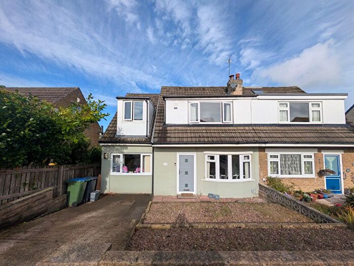 4 Bedroom Semi Detached House For Sale In Bolton Hall Road, Bradford, BD2