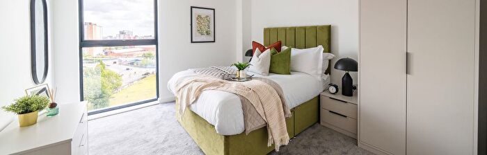 1 Bedroom Flat For Sale In Ford Lane, Salford, M6