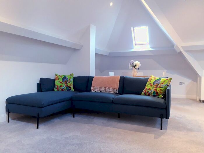 2 Bedroom Flat To Rent In Park Road, Moseley, Birmingham, B13