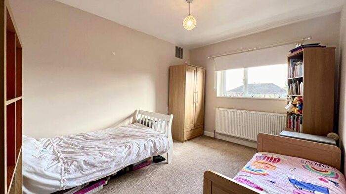 2 Bedroom Semi-Detached House For Sale In South View, Broughton, DN20