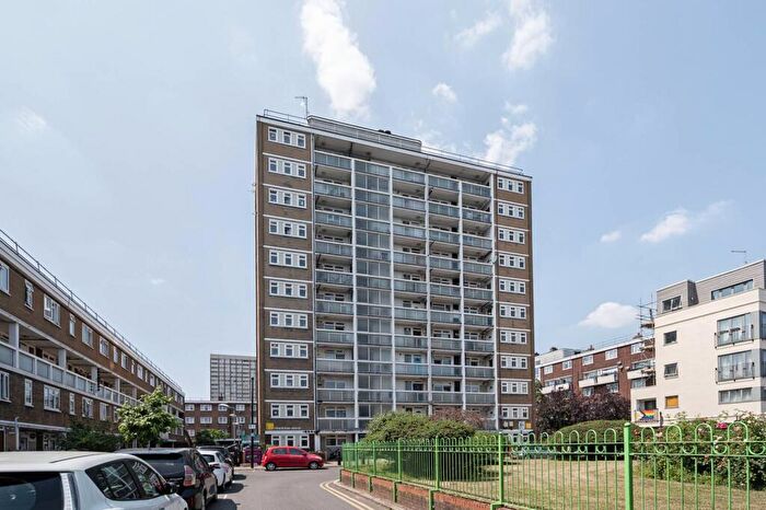 2 Bedroom Flat To Rent In Ellsworth Street, Bethnal Green, London, E2