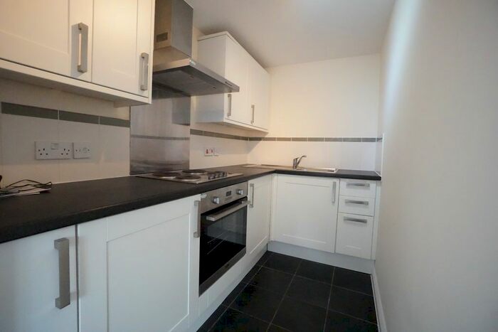 1 Bedroom Flat To Rent In Hanham Road, Bristol, BS15