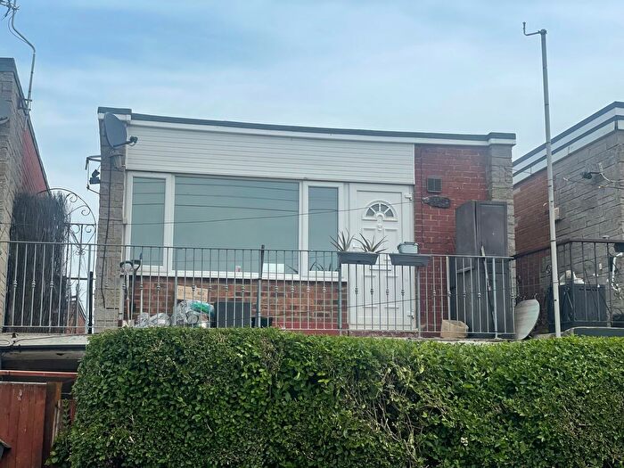 2 Bedroom Flat To Rent In Manor Way, Leysdown, ME12
