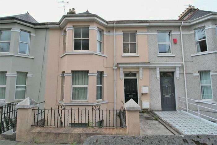 1 Bedroom Flat To Rent In Connaught Avenue, Mannamead, Plymouth, PL4