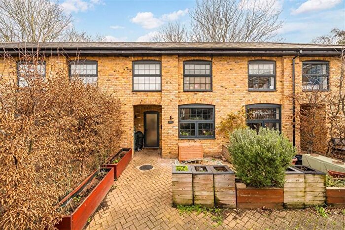 3 Bedroom Property For Sale In Hatcham Park Mews, London, SE14