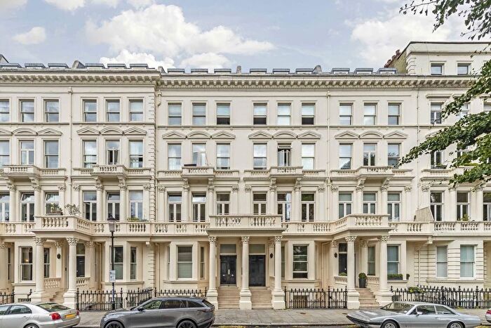 1 Bedroom Flat To Rent In Earl's Court Square, London, SW5