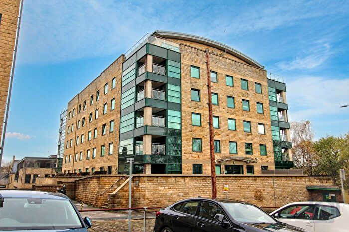 1 Bedroom Flat For Sale In Apartment, Stone Gate, House Stone Street, Bradford, West Yorkshire, BD1