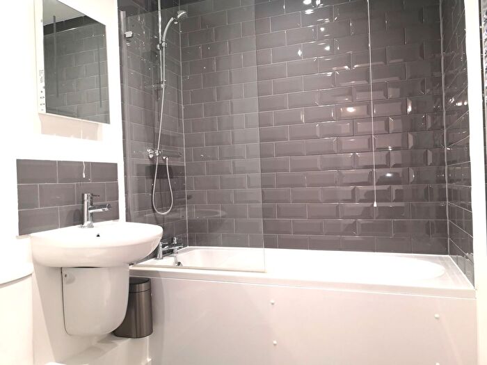 1 Bedroom Property To Rent In Bevois Valley Road, Southampton, SO14