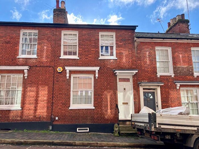 4 Bedroom Terraced House To Rent In Lower Dagnall Street, St. Albans, Hertfordshire, AL3