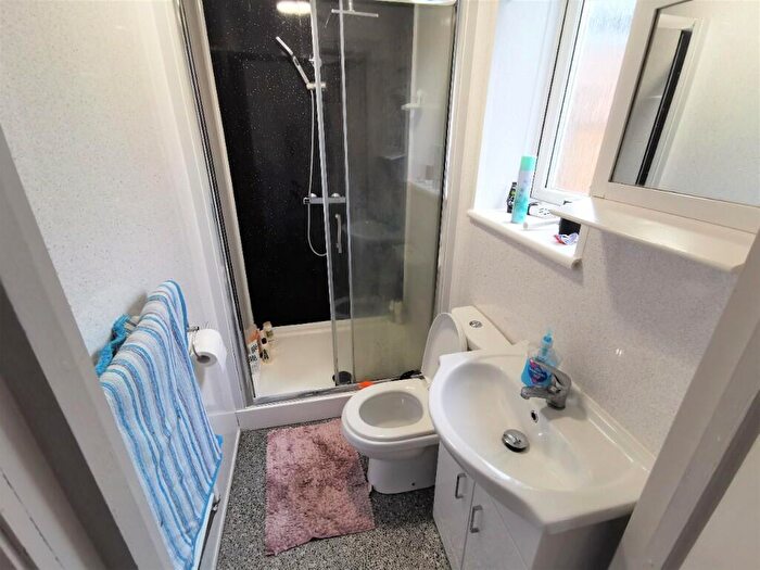 6 Bedroom Terraced House To Rent In Teignmouth Road, Selly Oak, Birmingham, B29
