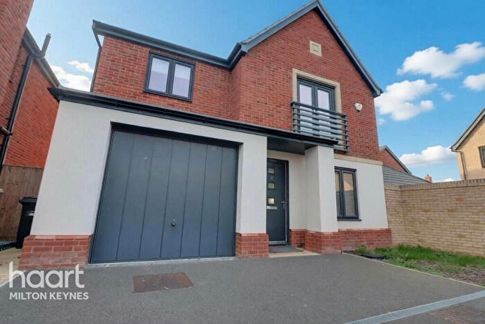 4 Bedroom Detached House To Rent In Keighley Close, Broughton, MK10