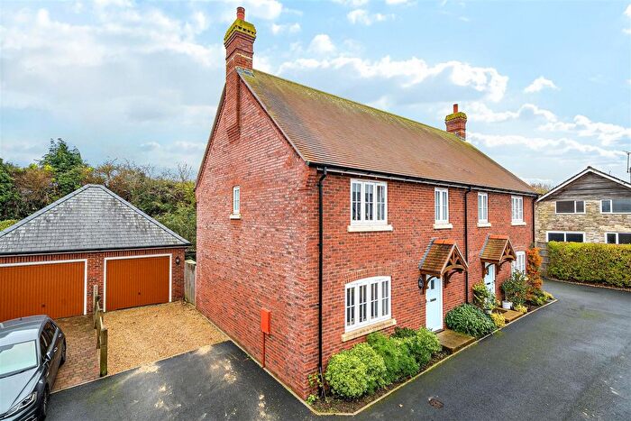 3 Bedroom Semi Detached House For Sale In High Street, Puddletown, Dorchester, DT2