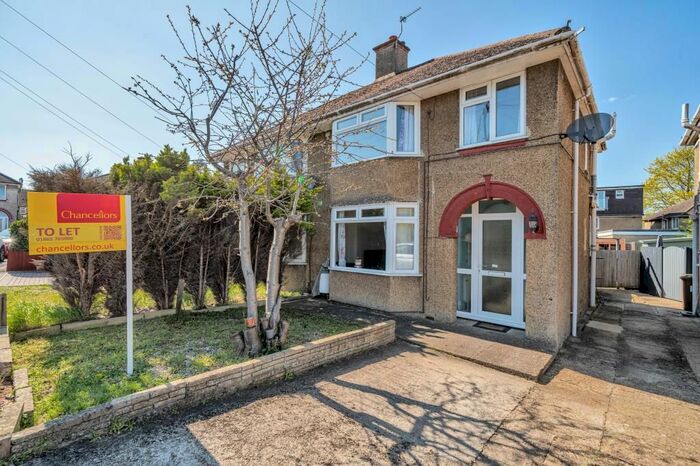 3 Bedroom Semi-Detached House To Rent In Colterne Close, Headington, OX3