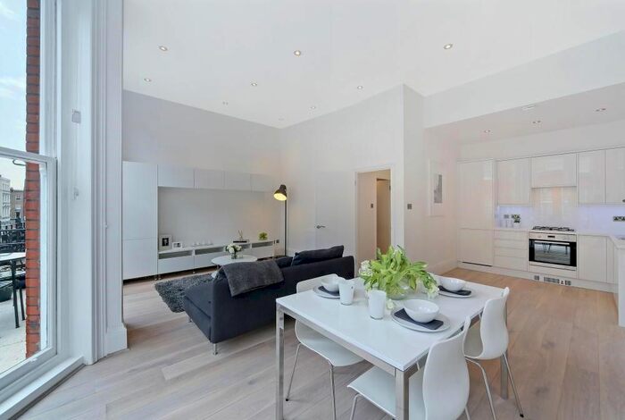 1 Bedroom Flat To Rent In Nottingham Place, London, W1U