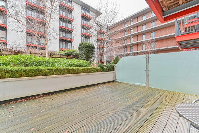 1 Bedroom Flat For Sale In Major Draper Street, Woolwich Riverside, London, SE18