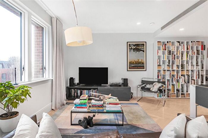 1 Bedroom Apartment For Sale In Kidderpore Avenue, London, NW3