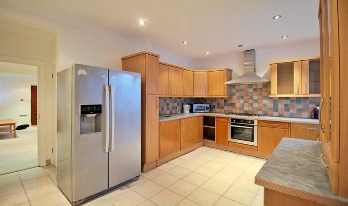 5 Bedroom Detached House To Rent In Alderton Crescent, Hendon, London, NW4