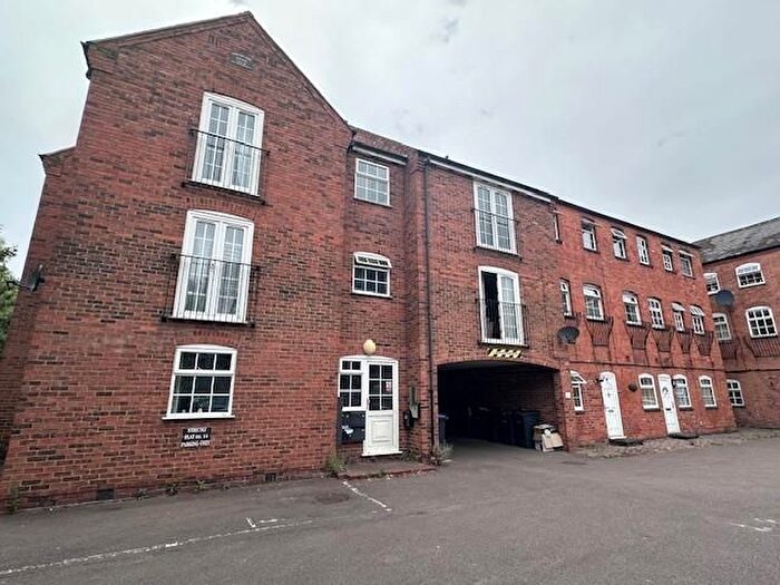 2 Bedroom Flat To Rent In St. Marys Road, Market Harborough, LE16